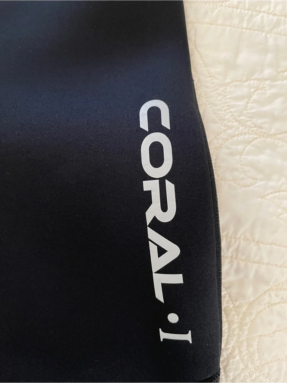 Herto Coral 1 Full Body Wetsuit Neoprene Youth Size 12 Black & Turquoise